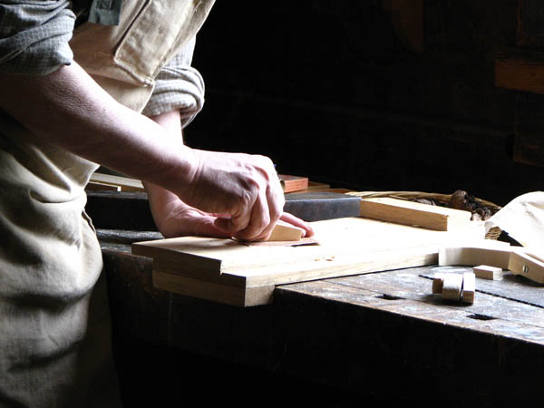 Nuestra <strong>carpintería de madera en  San Vicente de la Sonsierra</strong> es una empresa de <strong>herencia familiar</strong>, por lo que  contamos con gran <strong>experiencia </strong>en la profesión.